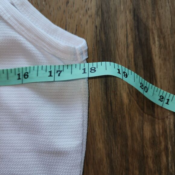 Alpine Design Women's White Exercise Tank Top Sz S - Picture 6 of 6